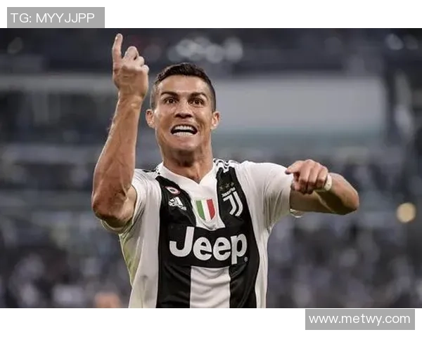 法国足球历史首位巨星崛起与辉煌成就的传奇之路